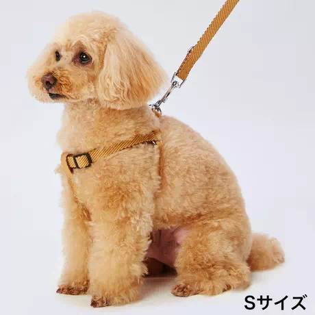 Petio Petio Admate Soft Skip Vest Dog Harness Ultra Small Dog Medium Dog Large Dog Beige Brown is a fashion fabric with a soft texture